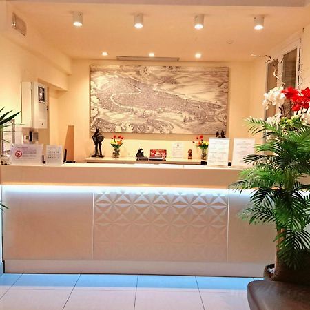 מרגרה Hotel Laguna Residence מראה חיצוני תמונה