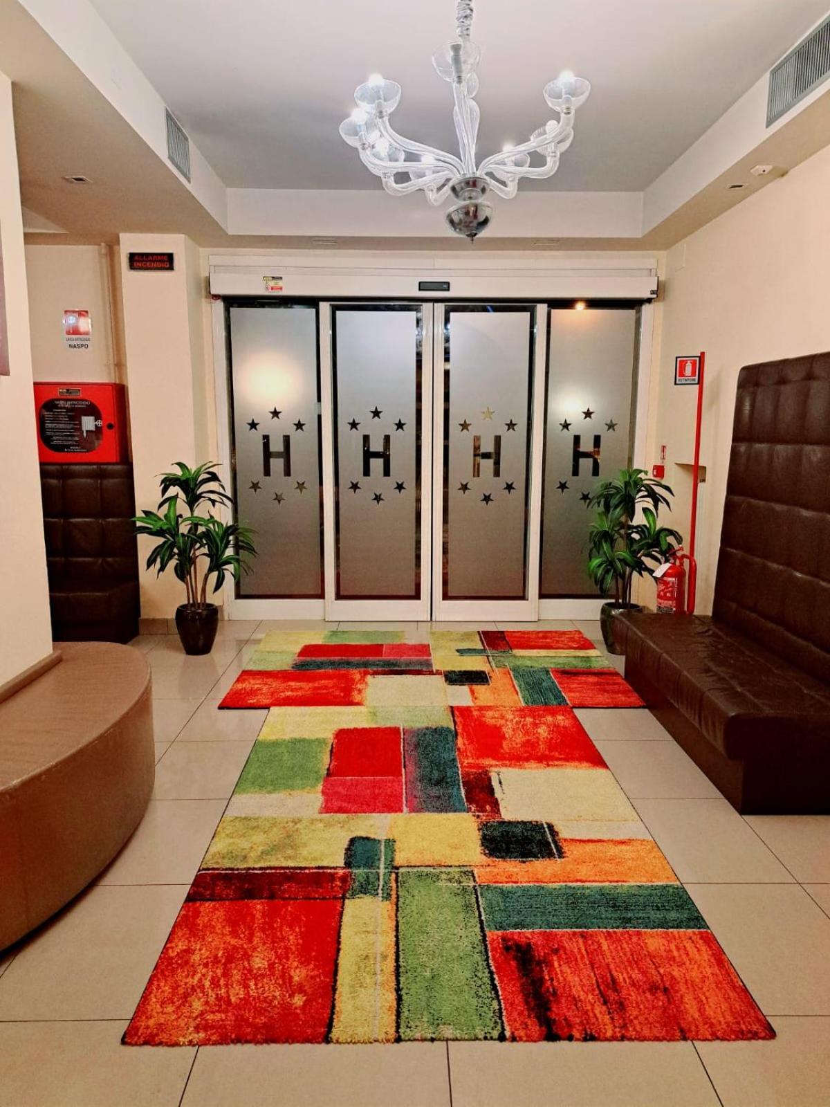 מרגרה Hotel Laguna Residence מראה חיצוני תמונה